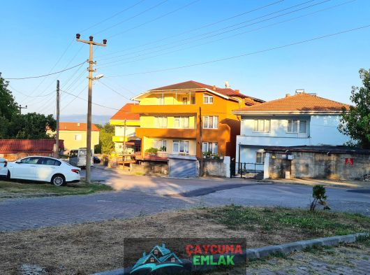 YEŞİLTEPE MAH. YOLU AÇIK YATIRIMLIK /HOBİ BAHÇESİ 124m2 TEK TAPU